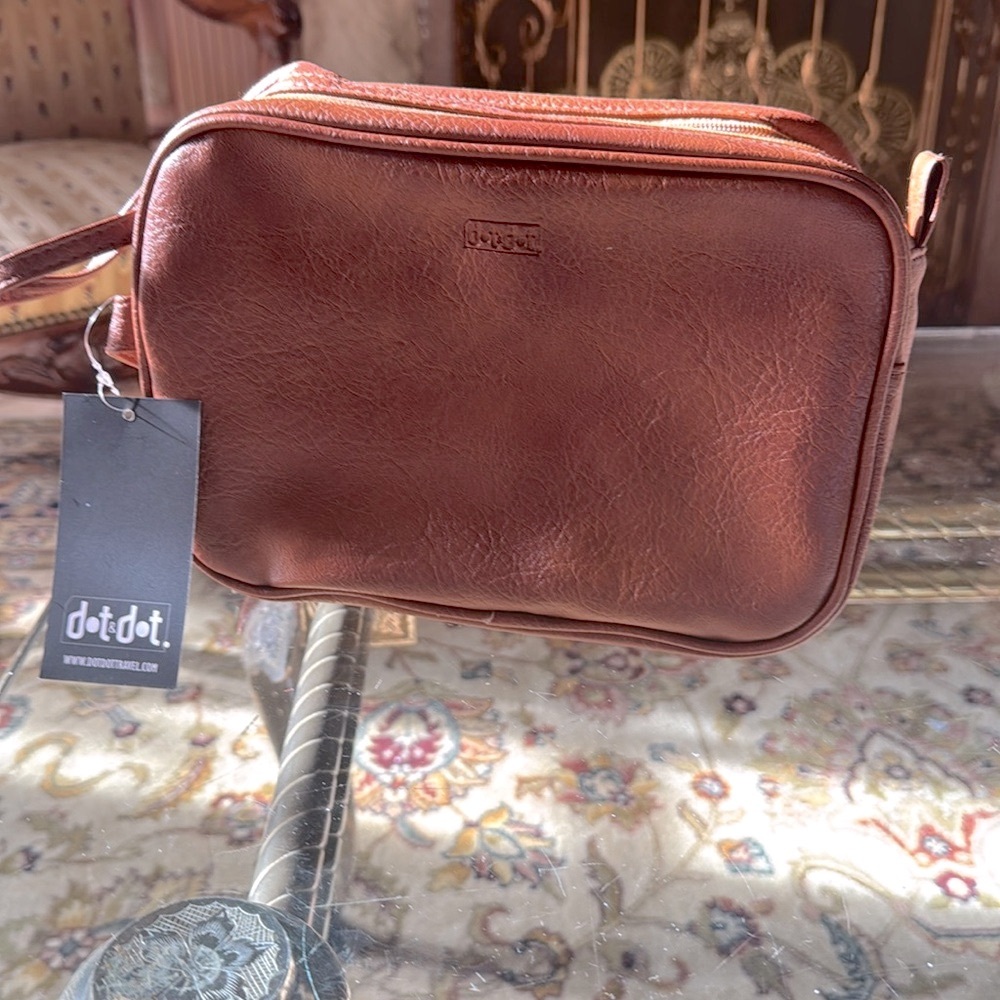 Dot and dot travel toiletry bag